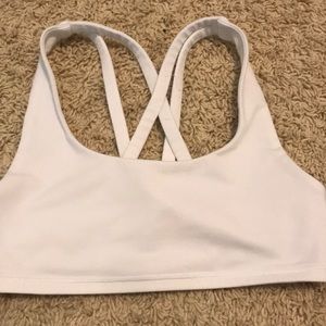 GIRLS LULULEMON Ivivvia sports bra